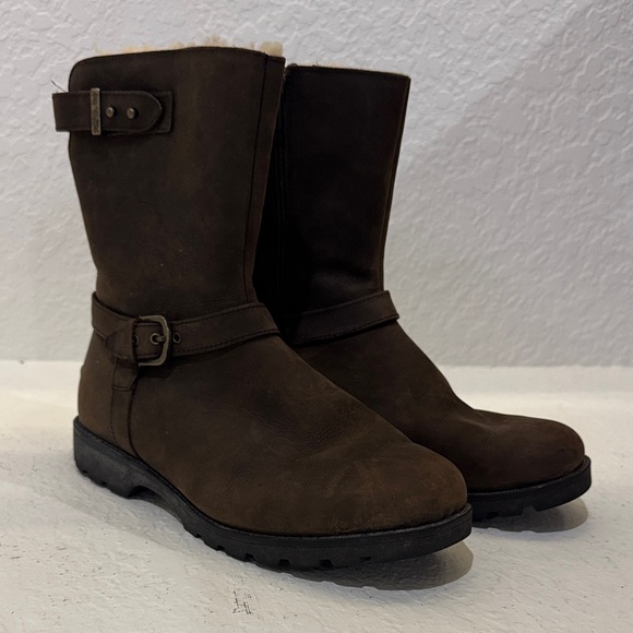 UGG GRANDLE Brown Ankle Boots - Picture 2 of 5